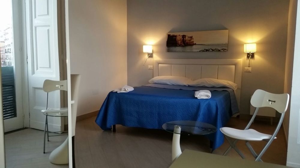Base Mergellina 3* Napoli
