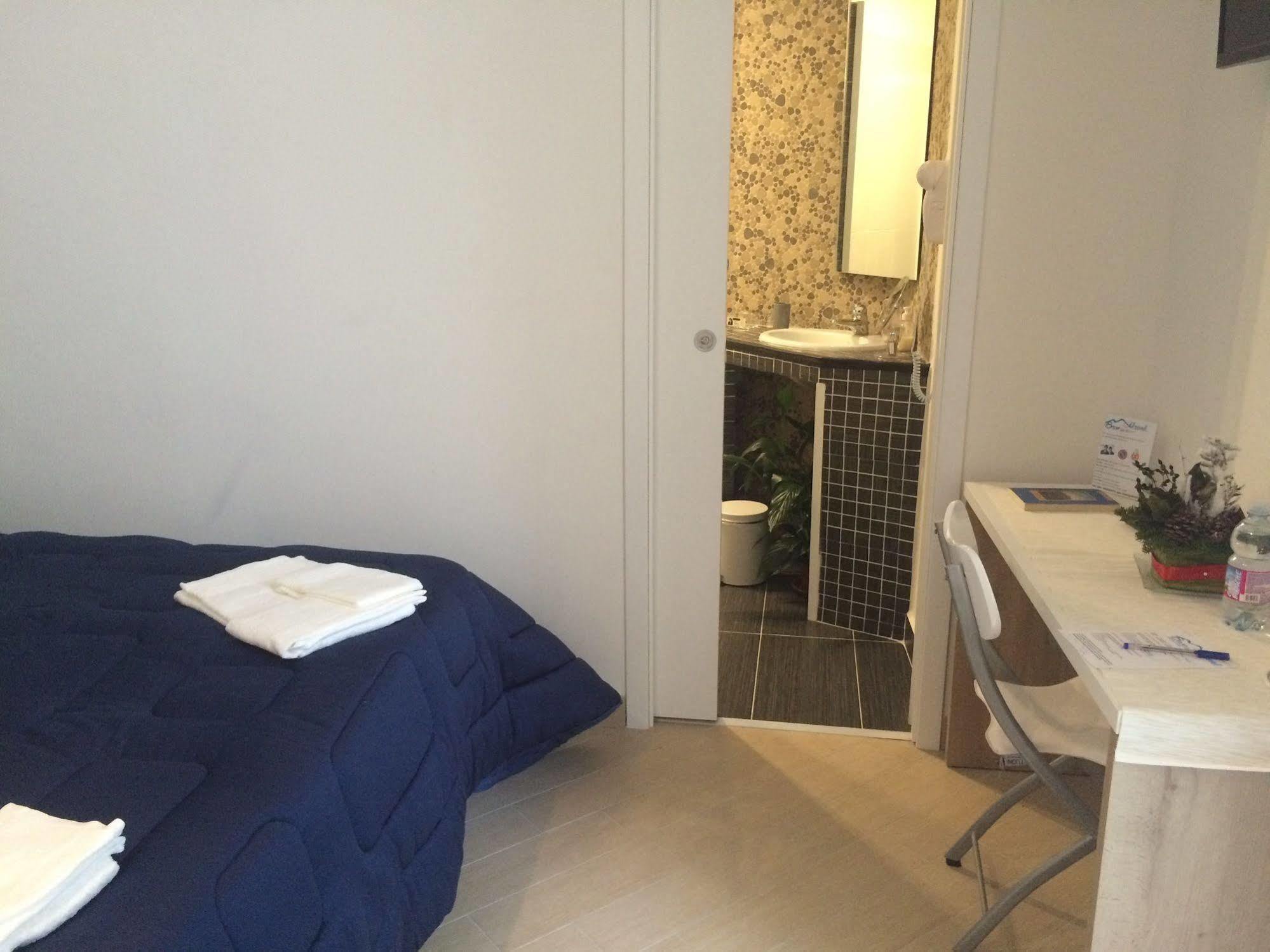 Bed & Breakfast Base Mergellina Napoli
